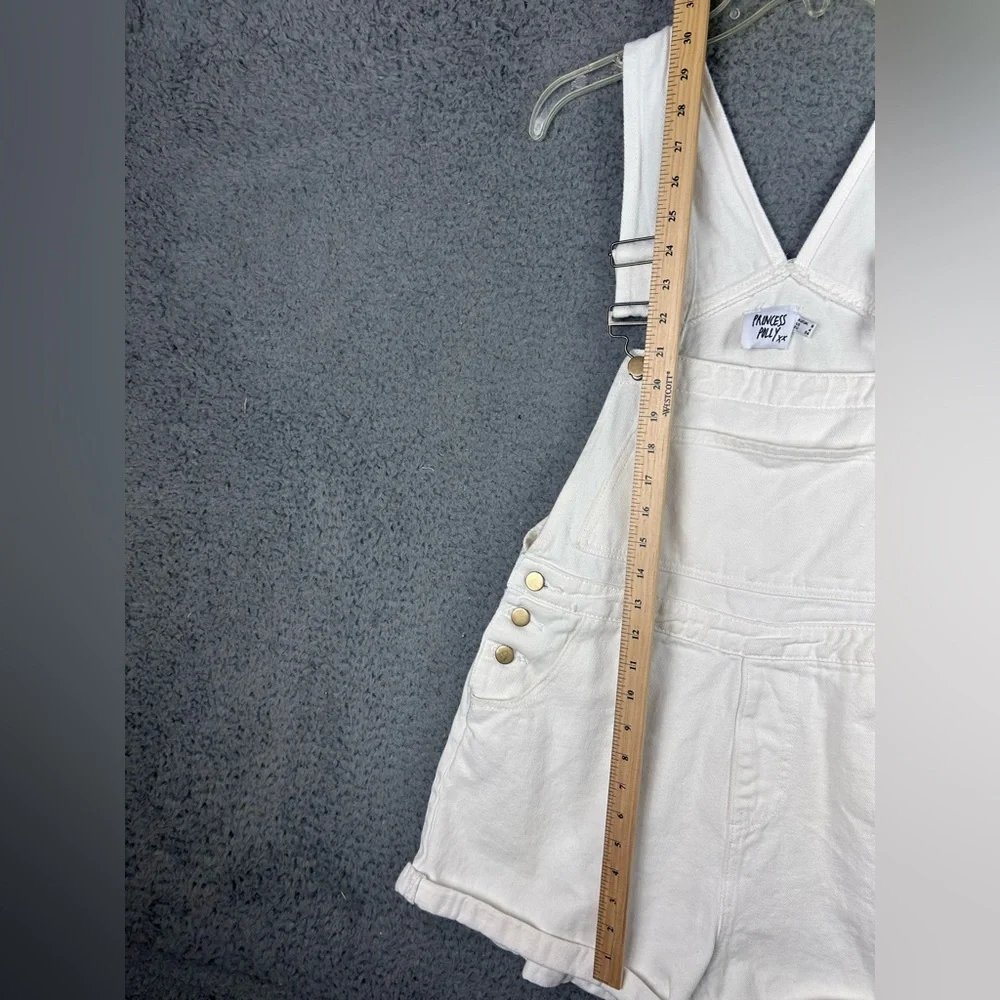 Princess Polly Overalls Shortalls Bibs White Shorts Adjustable Summer Size 4 - Picture 8 of 9